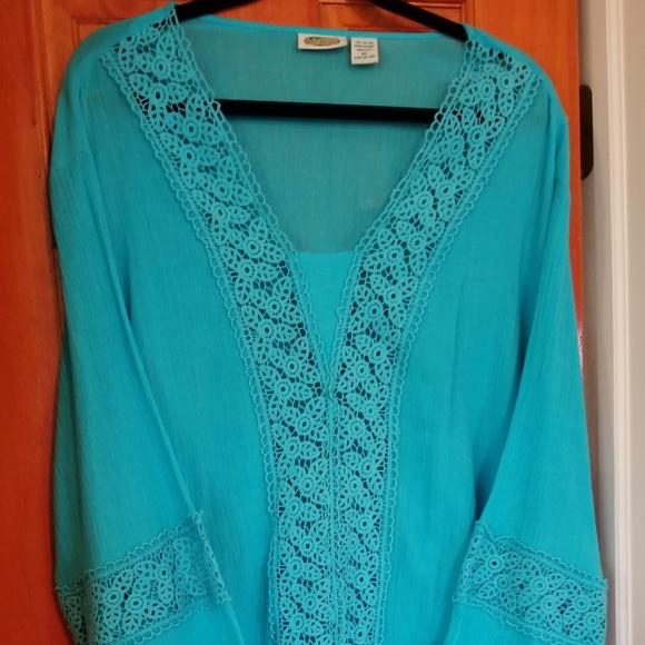 collections etcetera Tops - Blue Tunic NWOT